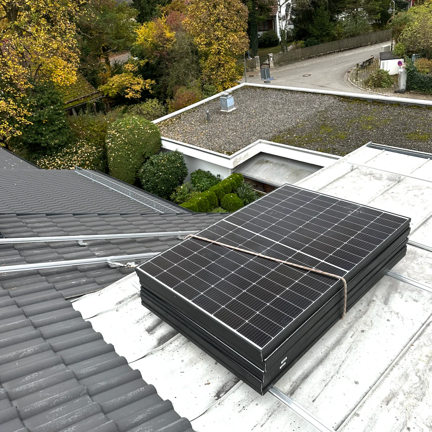 PV-Anlage mit Gaubenbelegung – Bild 3 von 3